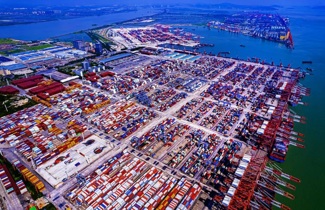 集装箱海运航运业走向正；；；；；；；牡缆菲獒黄